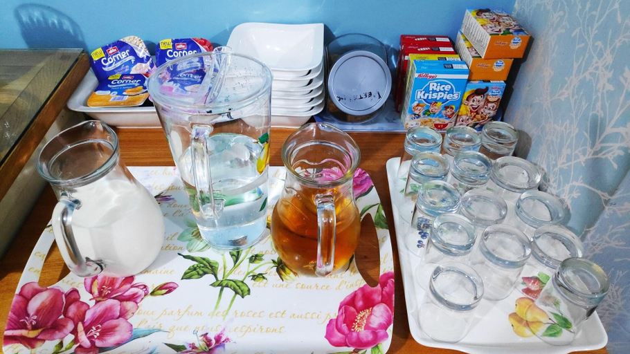 Food & Drinks, Elnor Guest House, Cornwall