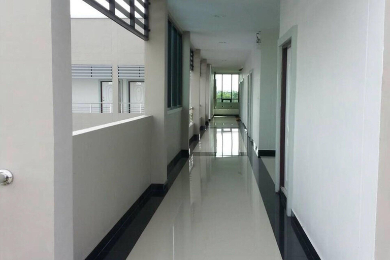 Public Area 2, The Room Apartment, Nang Rong