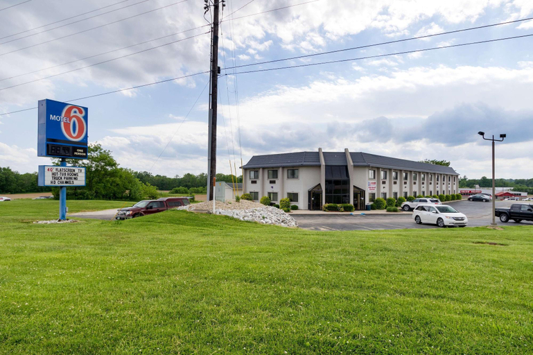 Exterior & Views 2, Motel 6 Cloverdale In Greencastle, Putnam