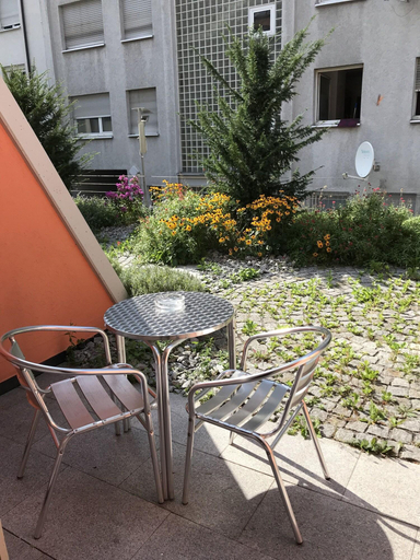 Bedroom 3, Abalon, Stuttgart