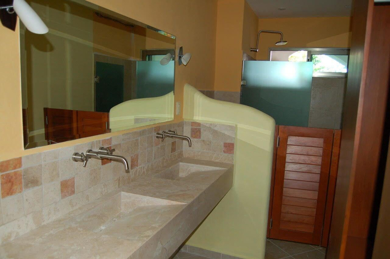 Bathroom, Reserva Ecologica Hacienda Cancun, Benito Juárez