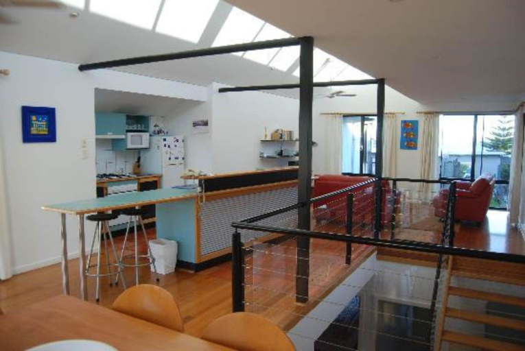 Public Area 3, Esperance Island View Apartments, Esperance