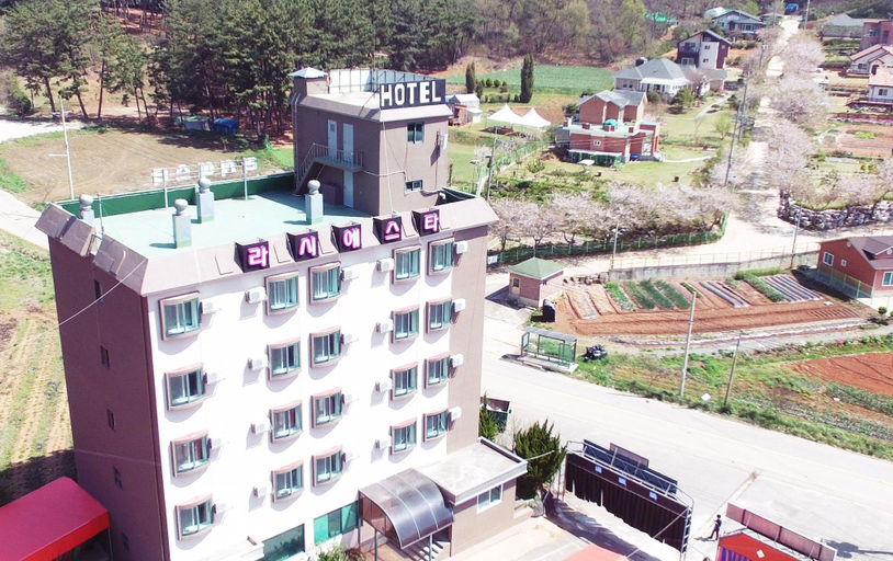Exterior & Views 2, Gunsan La Siesta Hotel, Gunsan