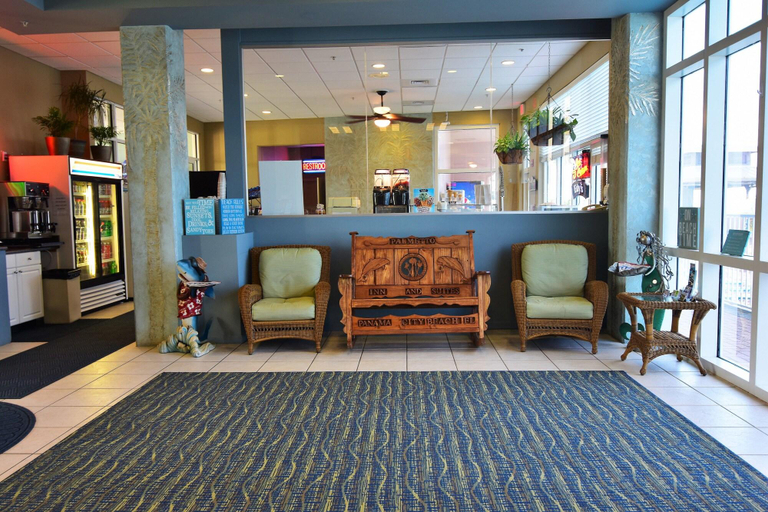 Public Area 4, Palmetto Inn Suites, Bay