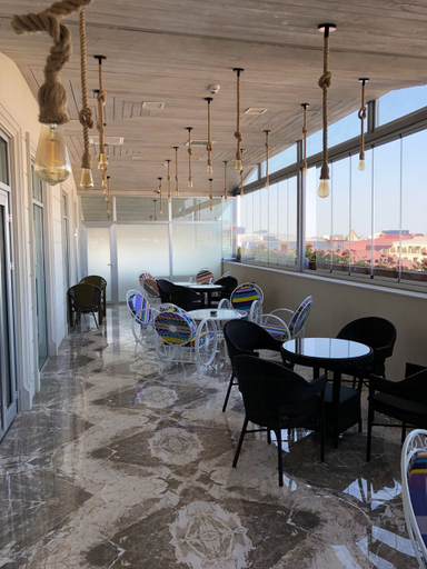 Food & Drinks 5, Emerald Suite Hotel, Baku