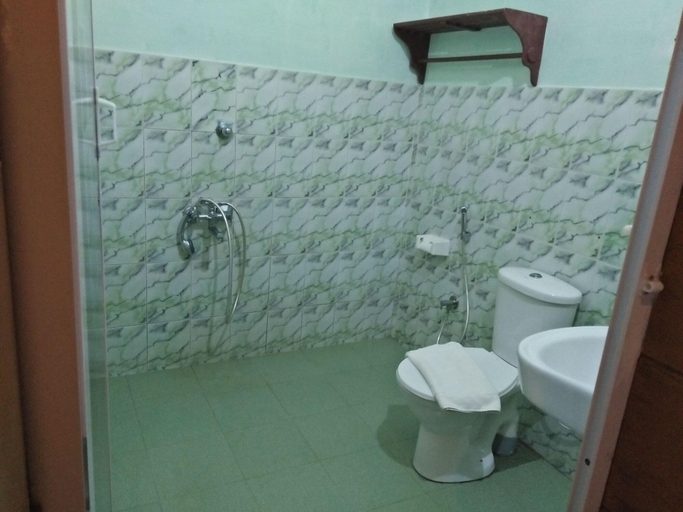 Bathroom 4, Woodhouse Beach Resort , Thiruvananthapuram