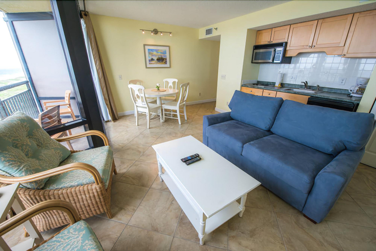 Bedroom 3, Shell Island Resort - All Oceanfront Suites, New Hanover