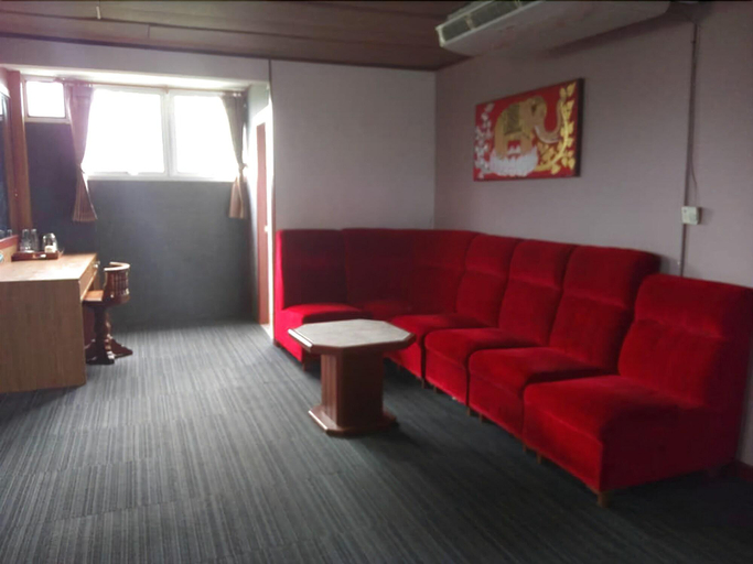 Public Area, Suanhom Resort, San Sai