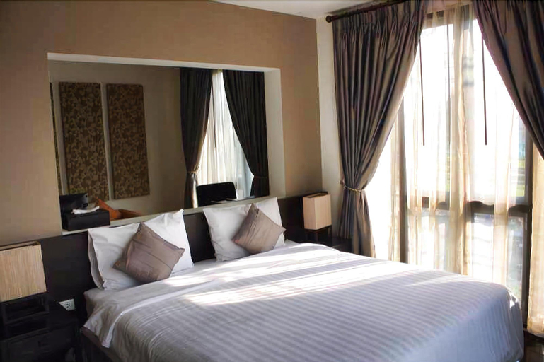 Bedroom 14