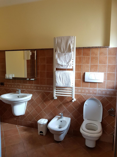 Bathroom 4, Azienda Turistica Rurale Il Drago, Enna