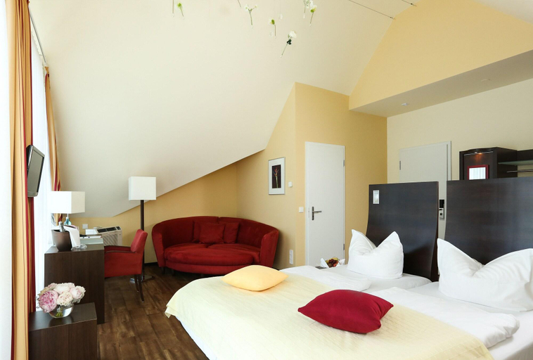 Bedroom, Dämeritz Seehotel, Berlin