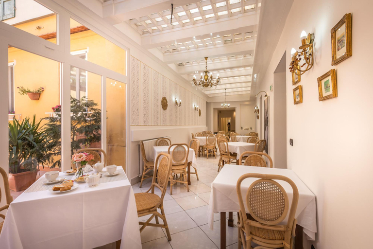 Food & Drinks 5, Adre Majestic View, Florence