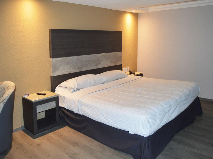 Bedroom 3, Hotel Seoul, Mexico City