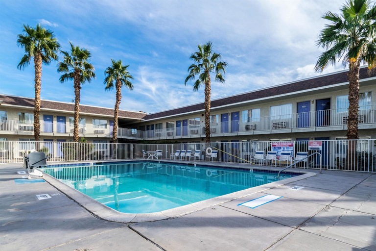 Sport & Beauty 5, Motel 6 El Centro, Imperial