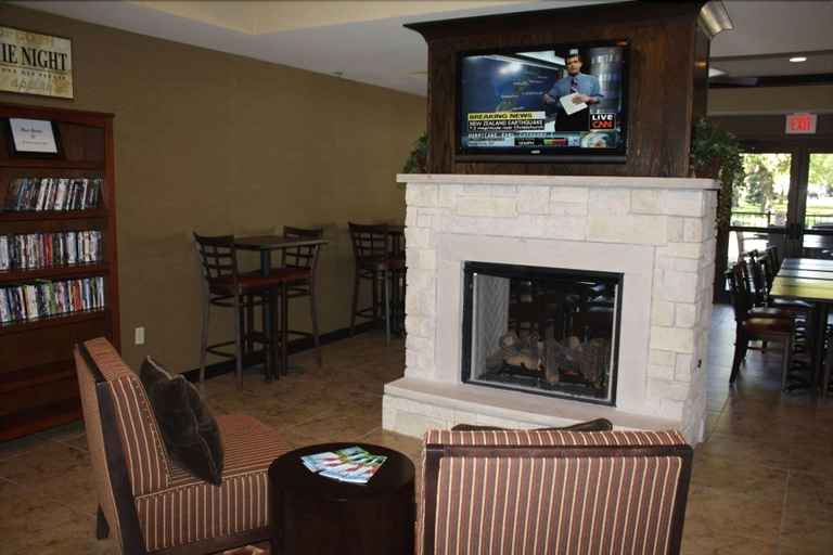 Public Area 3, Parkwood Inn Suites, Riley