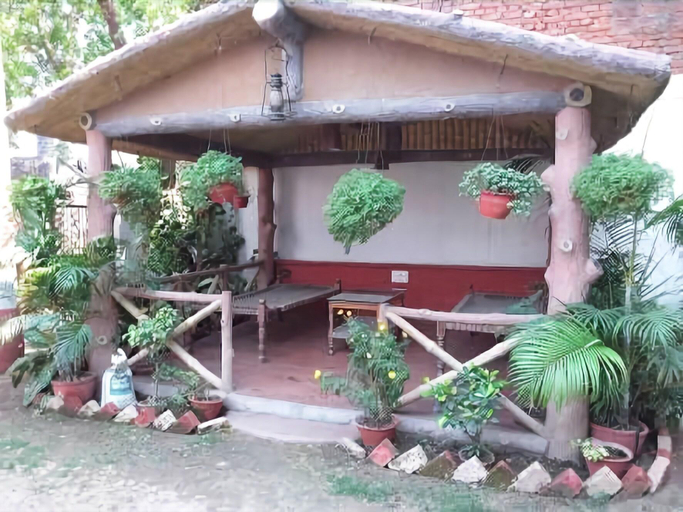 Exterior & Views 2, Rahul Guest House, Varanasi