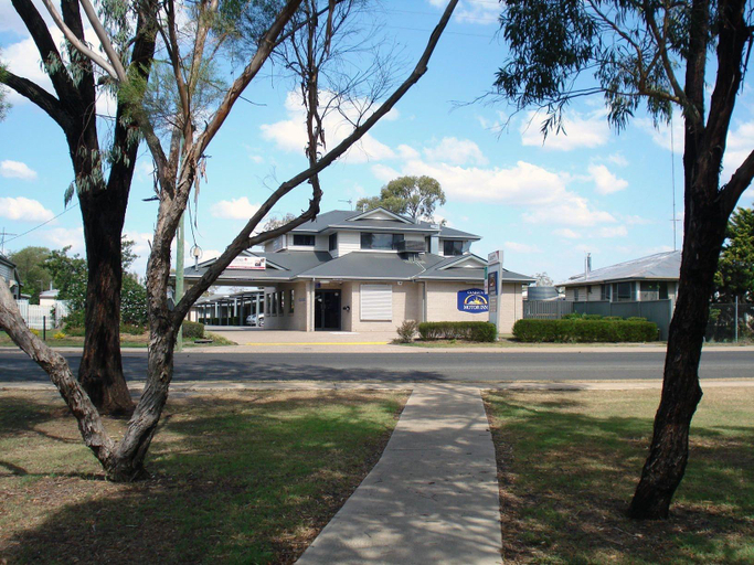 Exterior & Views 2, Oakey Motor Inn, Jondaryan - Pt B