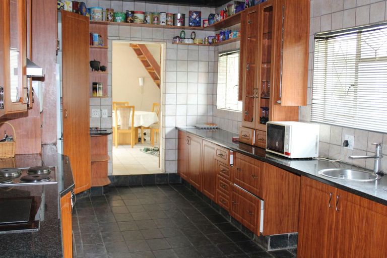 Public Area 3, Airport Modjadji Guesthouse, Ekurhuleni