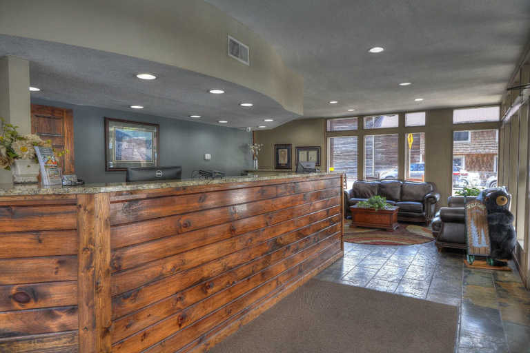 Public Area 3, Crossroads Inn Suites, Sevier