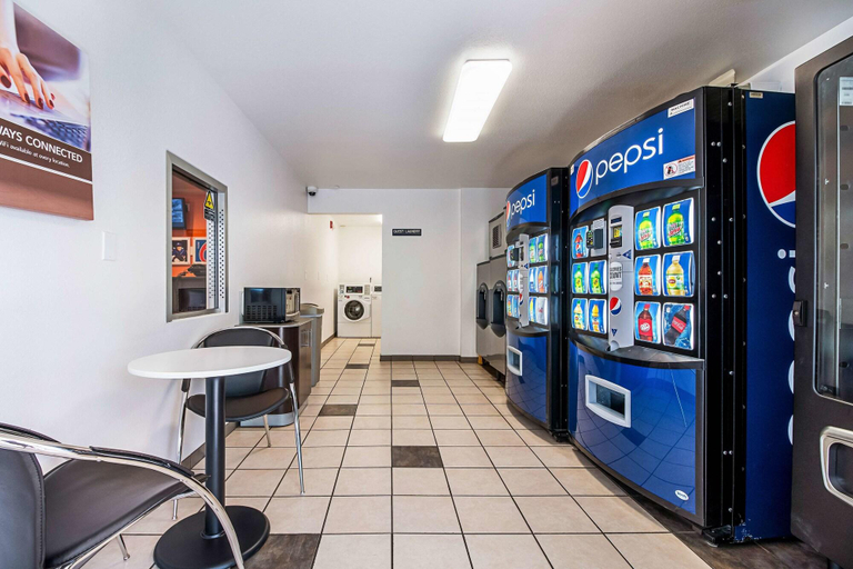 Public Area 5, Motel 6 Corpus Christi Northwest, Nueces
