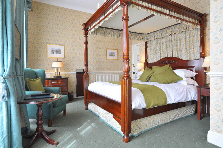 Bedroom 3, Royal Hotel, Bath and North East Somerset