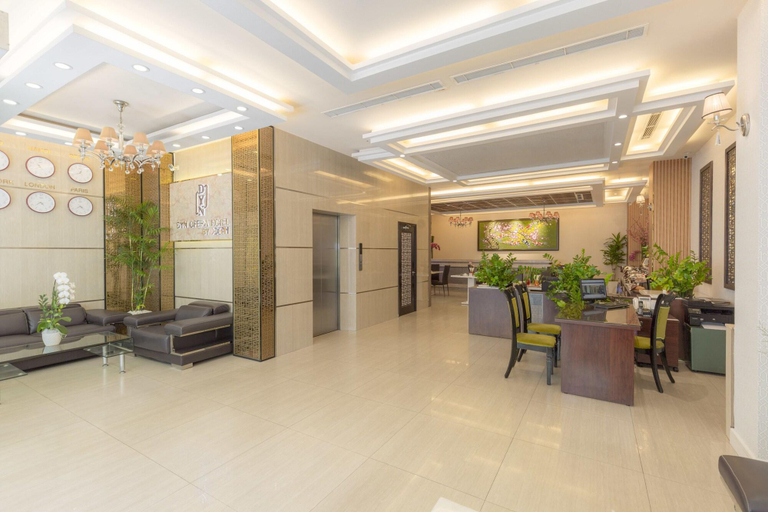 Public Area 2, Dyn Opera Hotel, District 1