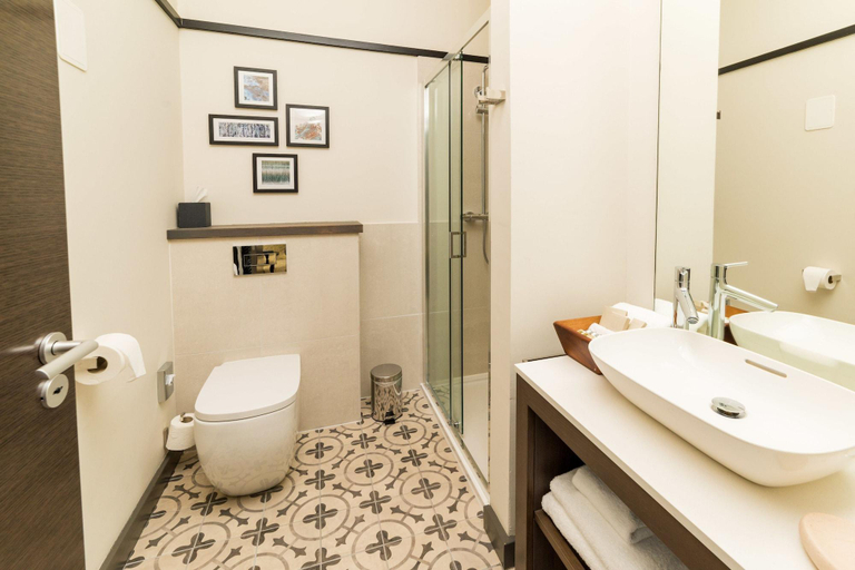 Bathroom 4, The Marmalade Hotel, Highland