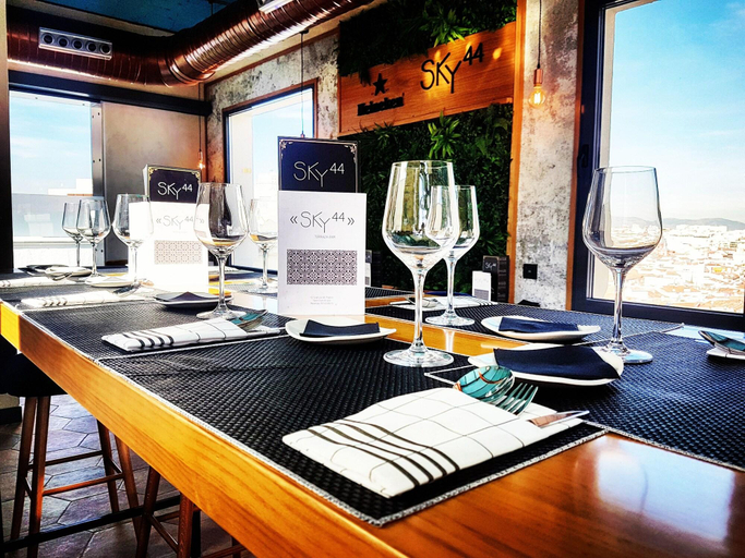 Food & Drinks 5, Josefina Hostal, Madrid