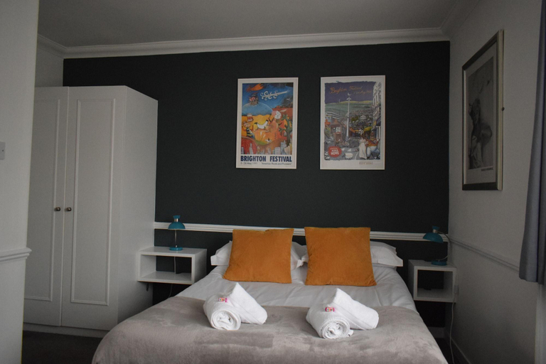 Bedroom 3, Colson House, Brighton and Hove