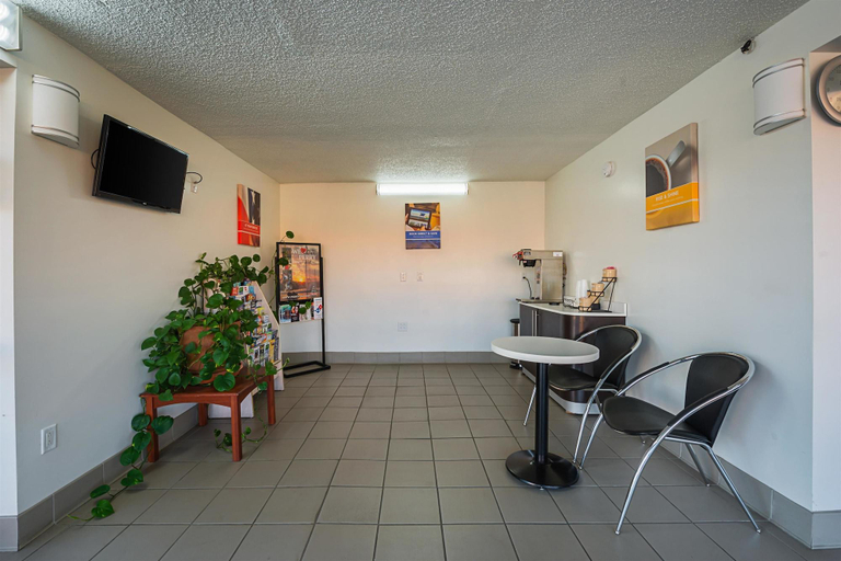 Others 5, Motel 6 Perry, Ga, Houston