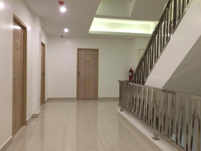 Public Area 3, SnoozZotel, Pattaya
