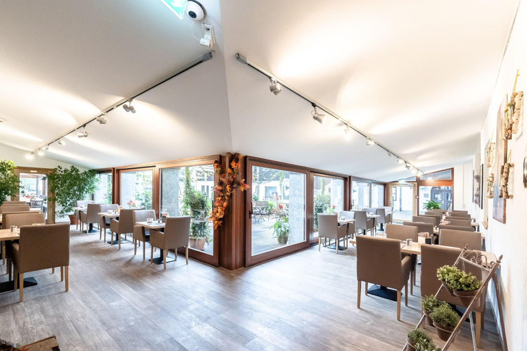 Public Area 2, Hotel Sauerlacher Post, München