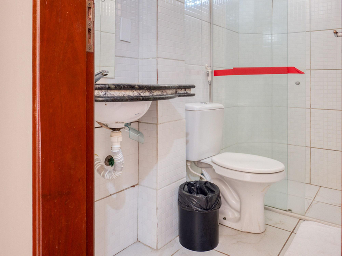 Bathroom 4, Pousada Vilas Costeira, São Luis