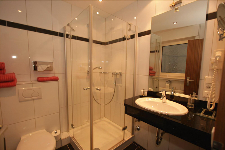 Bathroom, Zum Ännchen, Ahrweiler