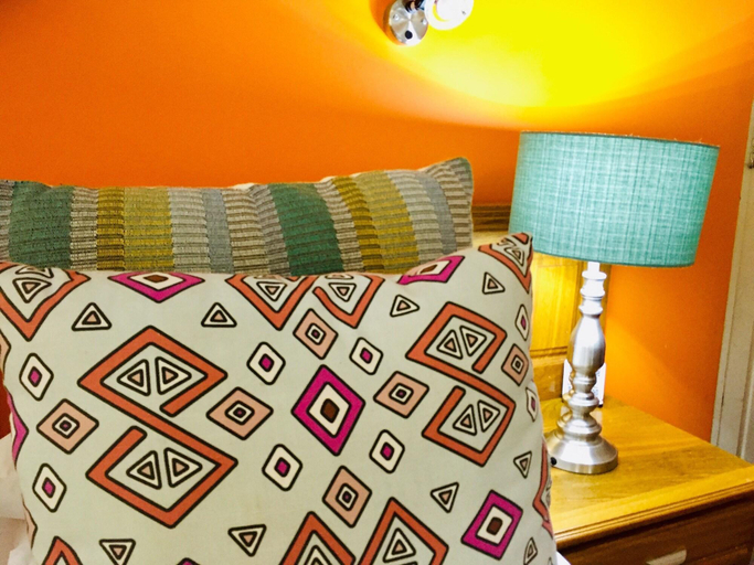 Others 5, Pumleni Guesthouse, Bojanala