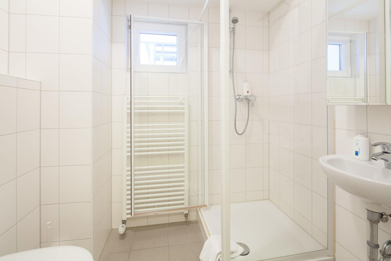 Bathroom 5, Hotel Herzog, Düsseldorf