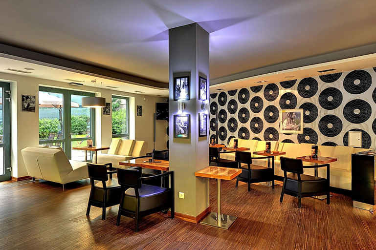 Public Area 2, Royal Regent, Karlovy Vary