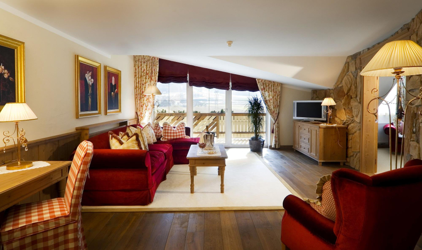 Bedroom 4, Alpen Wellness Hotel Majestic, Bolzano