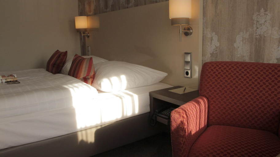 Bedroom 4, Menzhausen, Northeim