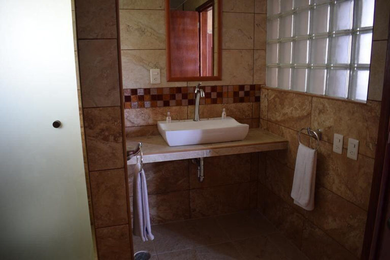 Bathroom 5, Hotel Las Candelas de Huamantla, Huamantla