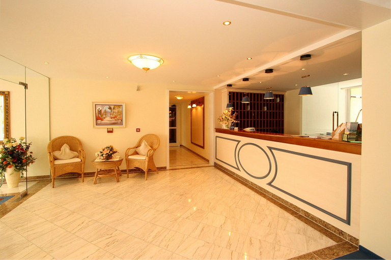 Public Area 3, Thermen-Hotel Rottaler Hof, Passau