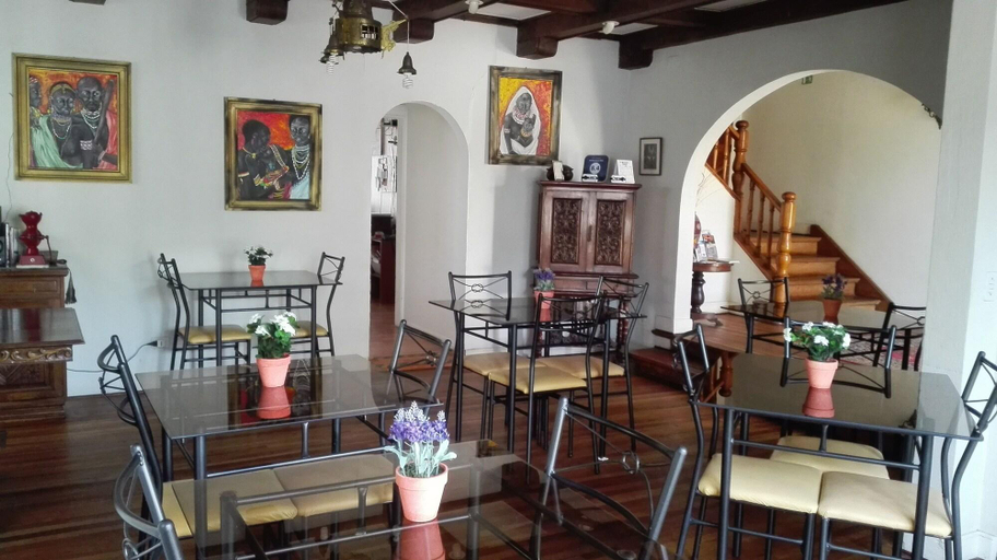 Public Area 2, Mediterraneo B&B, Valparaíso