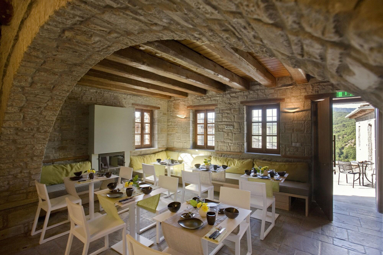 Food & Drinks 5, Kipi Suites, Epirus