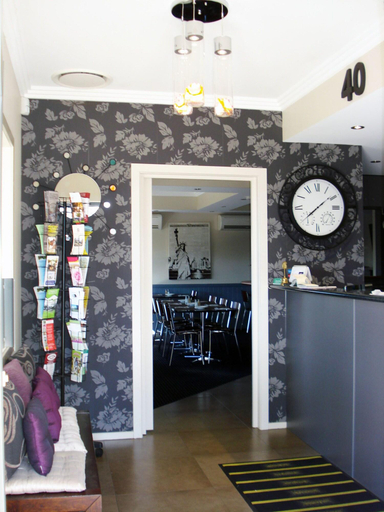 Public Area 4, Oakey Motor Inn, Jondaryan - Pt B