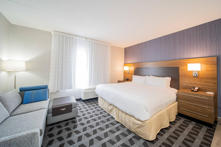 Bedroom 3, Towneplace Suites By Marriott Brantford And Confer, Brant