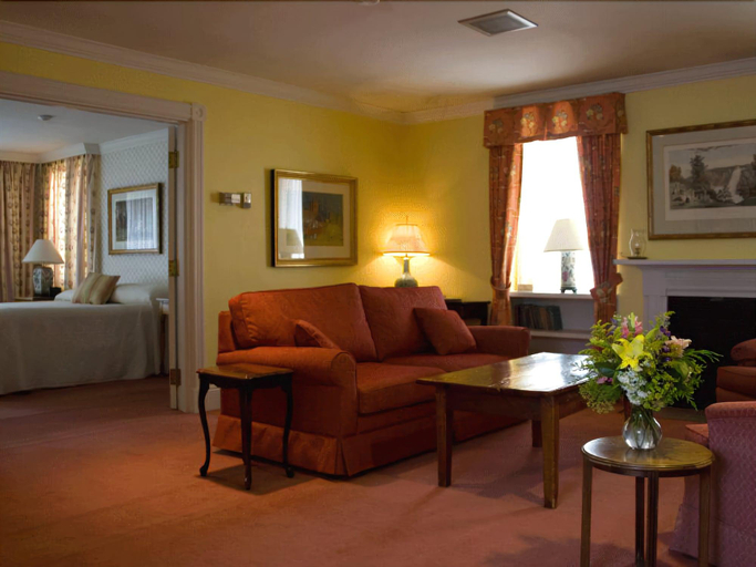Bedroom 3, Briars Resort and Spa, York