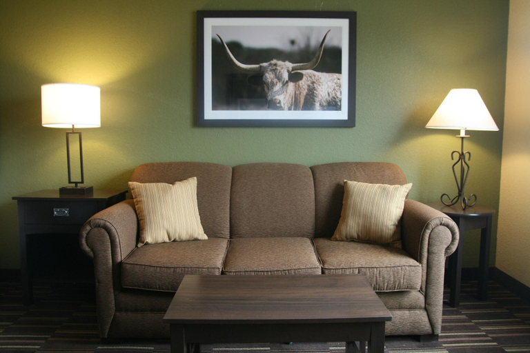 Public Area, Comfort Inn & Suites Beeville, Bee