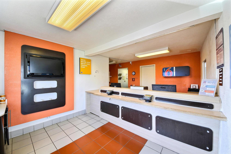 Public Area 3, Motel 6 Laredo, TX - South, Webb