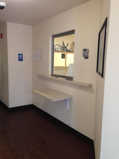 Public Area 2, Inland Suites Lamar Street, Shelby