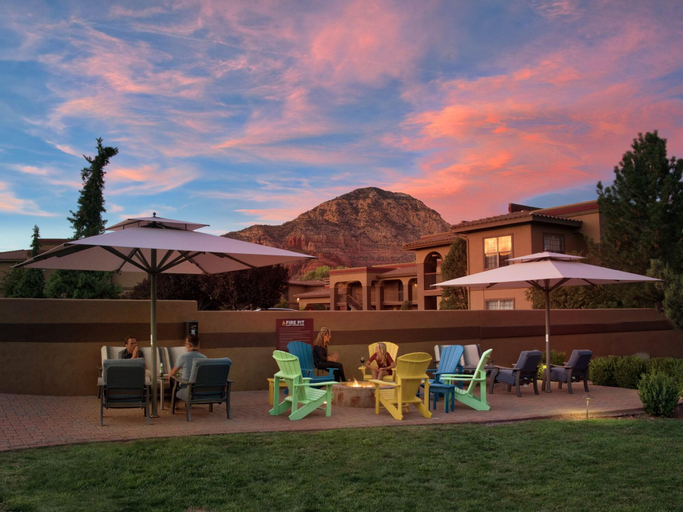 Exterior & Views 1, Sedona Real Inn & Suites, Yavapai